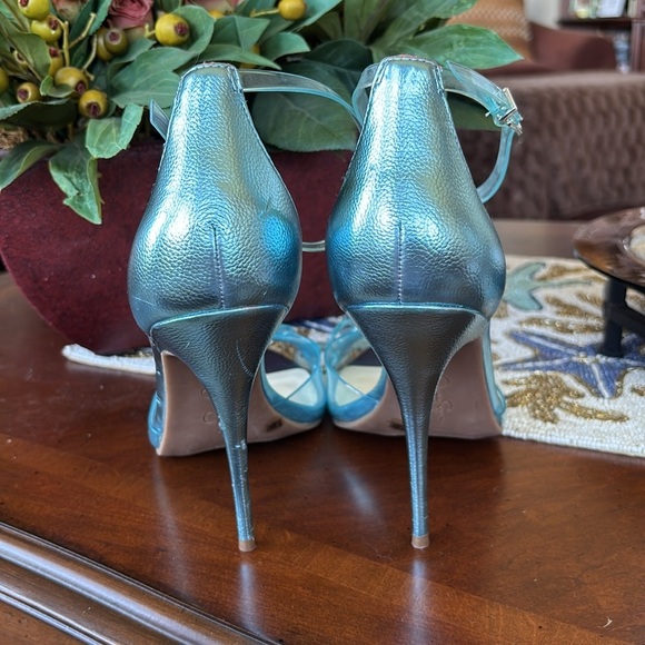 Brand New Jessica Simpson Wayri Stiletto Heels Sandals Lucite Chainlink Blue - Picture 8 of 15
